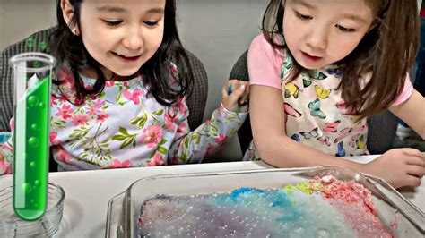 Easy Diy Science Experiments For Kids Rainbow And Volcano Experiments