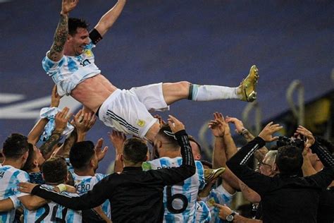 Lionel Messi Wins First International Title Videohow Lionel Messi And Argentina Celebrated