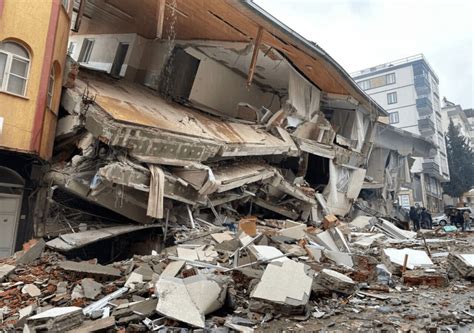 Terremoto En Turqu A Y Siria Deja M S De Muertos Y Miles De Heridos