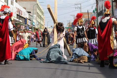 Con A Os De Tradici N Preparan Todo Para El Viacrucis En Irapuato