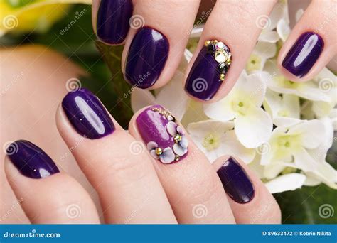 Shot Beautiful Manicure With Flowers On Female Fingers Nails Design