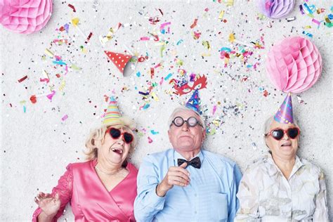 Glorify 9 Decades Of Life With Splendid 90th Birthday Party Ideas