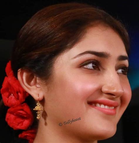 Beautiful Indian Girl Sayesha Saigal Smiling Face Closeup Photos Cinehub