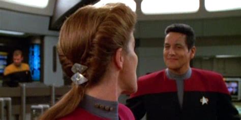 Captain Janeway’s 7 Star Trek Voyager Hairstyles Ranked Worst To Best