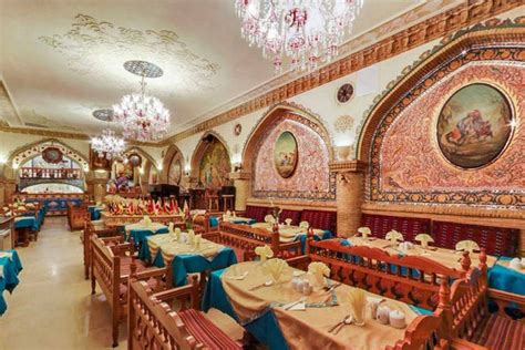 famous tehran restaurants from luxurious traditional ones to busy food court ghoghnos