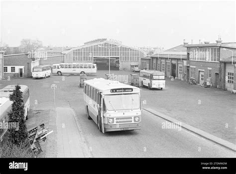 Bus garage maarse en kroon hi-res stock photography and images - Alamy