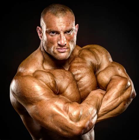 Bodybuilders With Crossed Arms 4 Worldwide Body Builders