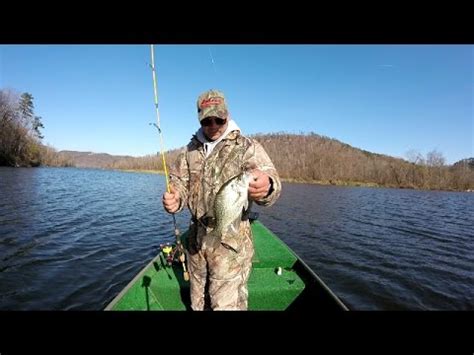Farm sanctuary is an american animal protection organization, founded in 1986 as an advocate for farmed animals.it was america's first shelter for farmed animals. How To Catch Crappie - Crappie Fishing On Lake ...