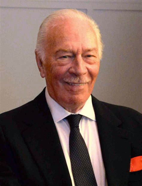 He is the only child of isabella mary (abbott), a secretary to the dean of sciences at mcgill university, and john orme plummer. File:Christopher Plummer 2014.jpg - Wikimedia Commons