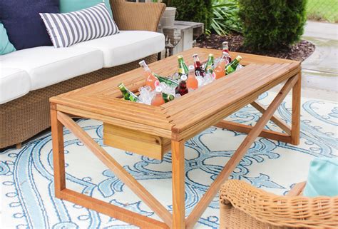 Ana White Outdoor Coffee Table With Beverage Cooler Diy Projects