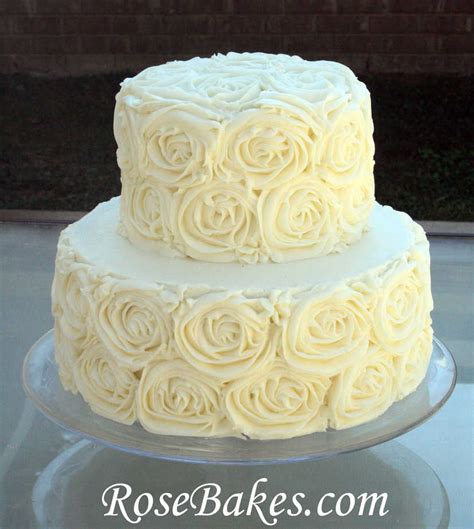 Do you want to incorporate flowers, personal designs, traditional elements, intricate patterns, or just yummy. Anniversary Cake Buttercream Roses | Rose Bakes