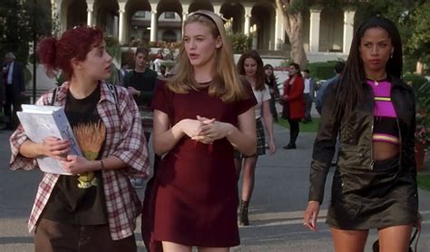Chers 9 Most Iconic Outfits In Clueless