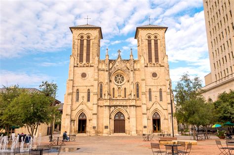 San Fernando Cathedral Immerse Yourself In Rich History And Admire A