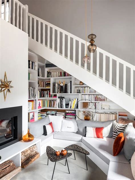 37 Reading Nooks And Bookcases Under The Stairs Shelterness