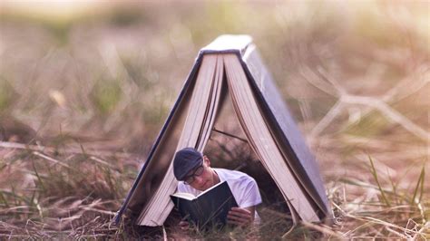 Reading Books Wallpapers Wallpaper Cave