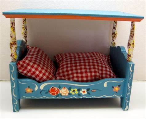 Dora the explorer ready bed toddler inflatable mattress sleepover girls. DORA KUHN DOLLHOUSE CANOPY BED (HIMMELBETT) MADE IN ...