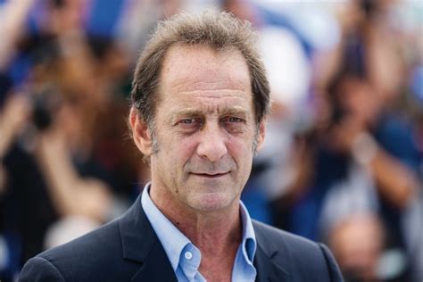 Vincent lindon (born 15 july 1959) is a french actor and filmmaker who has been active for more than 30 years. Portrait de Vincent Lindon