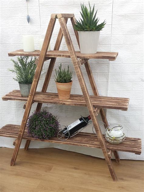 29 Fantastic Ways to Repurposed Ladder | Ladder shelf decor, Wooden