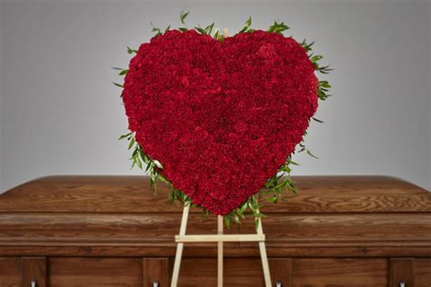 Solid Carnation Heart Easel Ramsgate Floral Designs