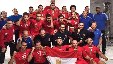 يرى حسين لبيب رئيس اللجنة المؤقتة لإدارة شؤون نادي الزمالك أن الفضل في تتويج فريق السلة ببطولة دوري أبطال إفريقيا يعود لإدارة النادي السابقة. برلماني: منتخب اليد المصري هو أيقونة السعادة للمصريين ...