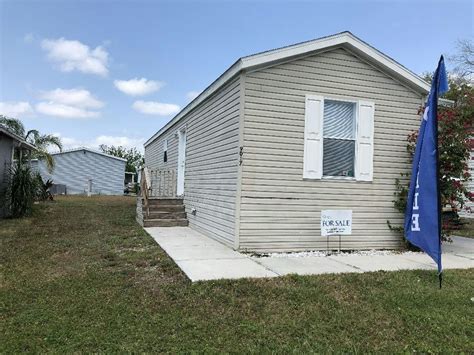2 Bed 2 Bath 2013 Palm Harbor Mobile Home For Rent In Tampa Fl 810163
