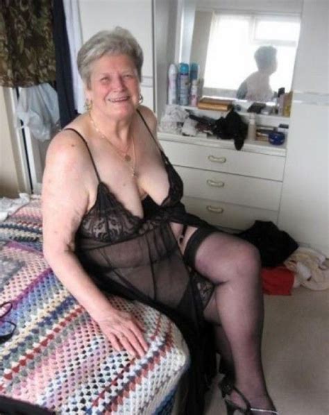 Real Amateur Granny Porn Pics TheMaturePornPics Com