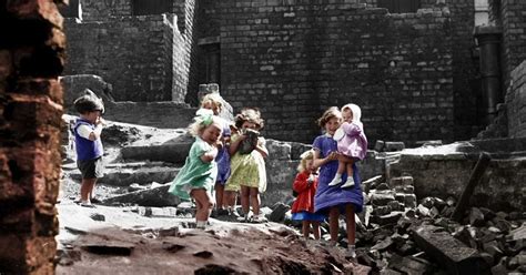 Liverpool fc news‏verified account @livecholfc jun 18. Nostalgia: Old photos of Liverpool turned into colour ...