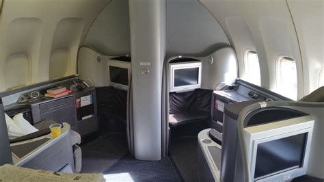 Review United Global First 747 Chicago To Tokyo