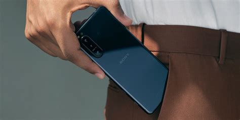 Sony xperia 1 professional edition. Sony Xperia 5 II goes official w/ 120Hz 21:9 display, more ...