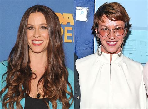 Alanis Morissette Is Almost Unrecognizable With Her New Short Hair E
