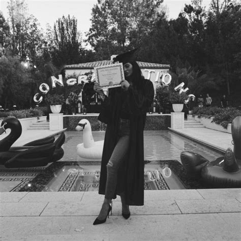 Youll Never Guess Who Threw Kendall And Kylie A Graduation Party Via Brit Co Kardashian Style
