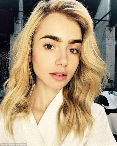 Lily Collins Debuts New Blonde Hair In Selfie On Instagram Daily Mail