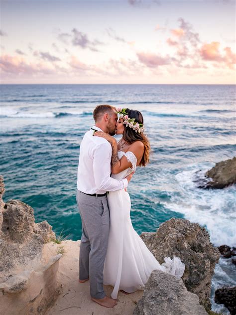 Maui elopement packages $699 (hawaiian themed). Elopement Packages - Ali'i Kaua'i Weddings
