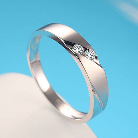 Before buying this ring, i had purchased & returned 3 other rings from another big online retailer. Unique Mens 18k White Gold Wedding Bands with Diamonds ...