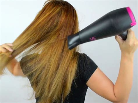 How To Blow Dry Hair Steps With Pictures Wikihow