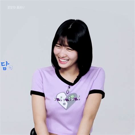 south korean girls korean girl groups smile todays mood rapper heechul hirai momo