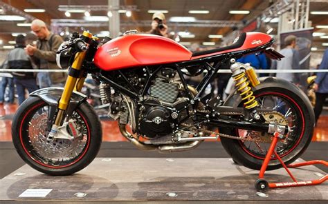 See more ideas about cafe racer tank, cafe racer, custom cafe racer. Ducati 1000 Sport Cafe Racer - Grease n Gas