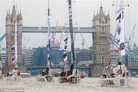 Sarah Young Who Died In Clipper Round The World Race Will Be Buried At Sea Daily Mail Online