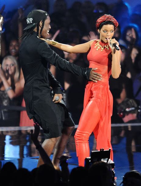We did not find results for: Jewels: rihanna, asap rocky - Wheretoget