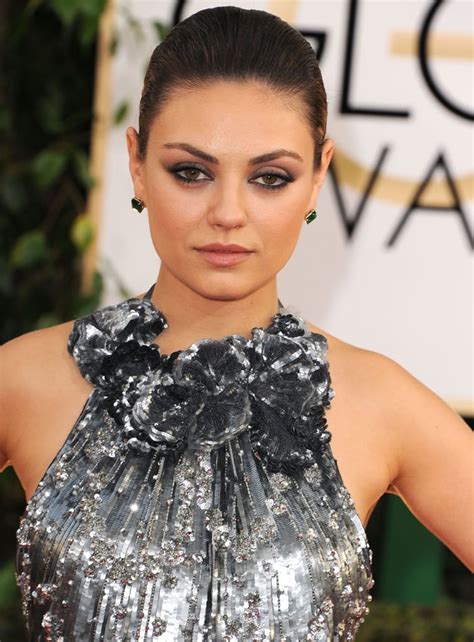Mila Kunis Hair And Makeup Pictures Popsugar Beauty Photo