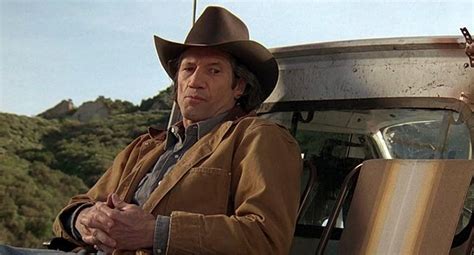Filmed and set six years after the first, a group of graboids is menacing a mexican oil refinery. Bullet Points: Tremors 2: Aftershocks - BULLETPROOF ACTION