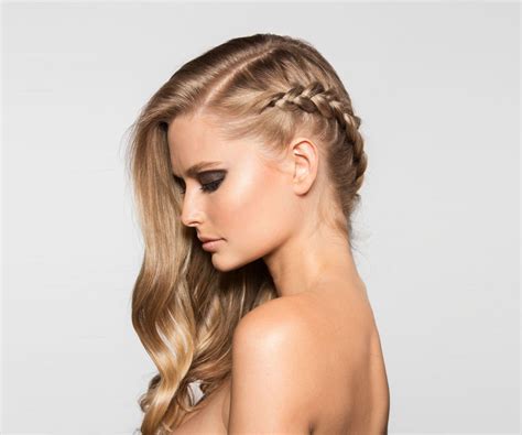 This 3 Step Braid Is Going To Rule Your Weekend Hair Styles Loose