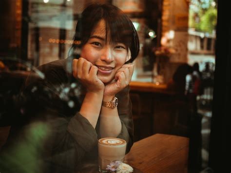 Premium Photo Asian Woman Drinking Coffee In Coffee Shop Cafe