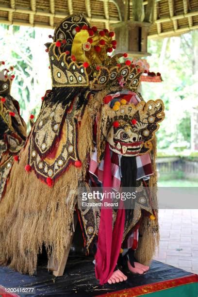Barongsai Indonesia Photos And Premium High Res Pictures Getty Images