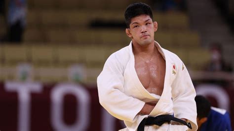 Tokyo 2020 Olympics Japans Shohei Ono Defends Judo Title On Golden