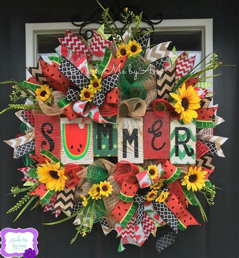 See more ideas about summer wreath, wreaths, spring wreath. Summer watermelon wreath | Summer wreath diy, Wreaths ...