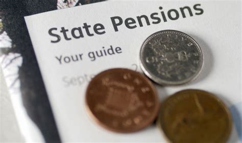 The £11000 Difference Between The Old And New State Pension Personal Finance Finance