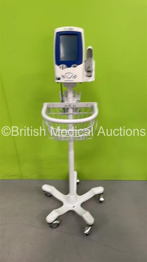 Welch Allyn Spot Vital Signs Lxi Monitor On Stand With Power Supply