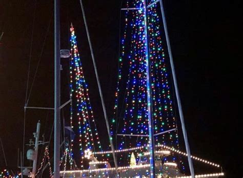 Scene In Edmonds Holiday Cheer On The Waterfront My Edmonds News