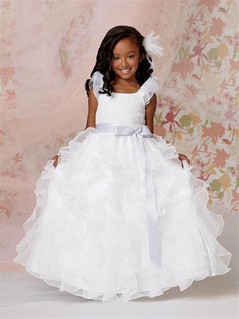 White dresses for flower girls are a great option for any season, especially if it gorgeously compliments the bride and bridesmaids. 2015 Flowergirl Dress ball Gown White Lace Flounced Skirt ...